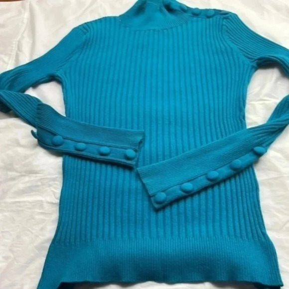 International concept ladies blouse  S​ - Picture 15 of 16